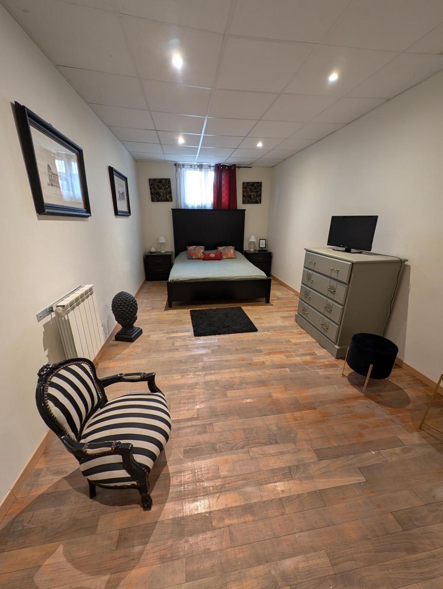 Appart'Hotel Auxerre 몽테우 객실 사진